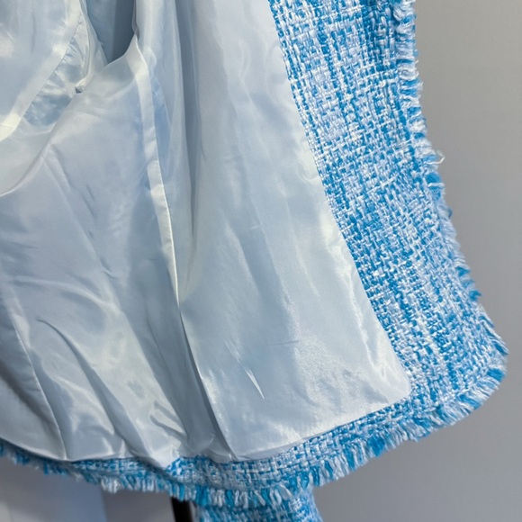 Vintage Blue/White Tweed-style, Fringed Blazer, Size 6P - Picture 5 of 8